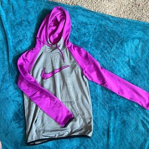 Nike sweatshirt
